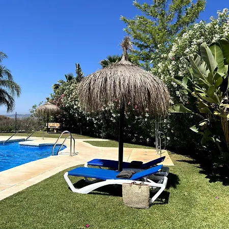 New Renovated Townhouse With Sea View And Jacuzzi Holiday home *